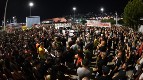 Los trabajadores portuarios y los obreros no se mancharán las manos con sangre